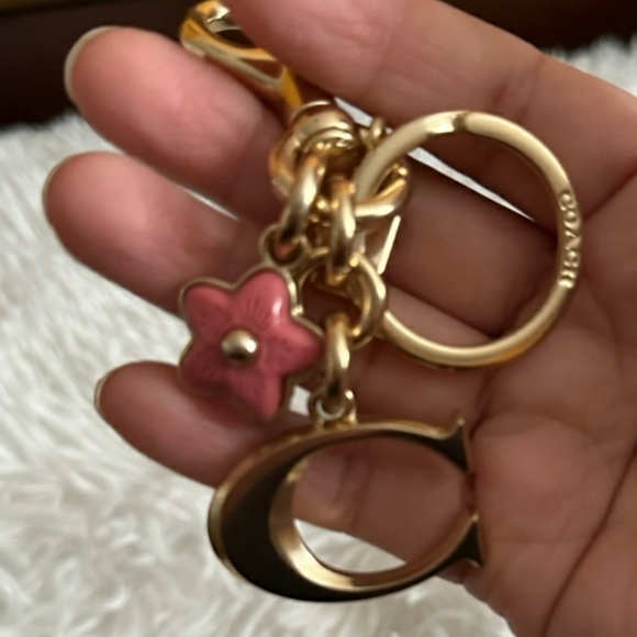 Coach Gold Taffy Signature Bag Charm - Picture 2 of 5